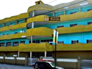 Best Caribbean Belize Pickwick Hotel