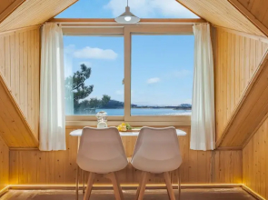 Yeongheungdo Rainbow Ocean View Pension