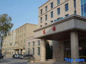 Jinchang Hotel