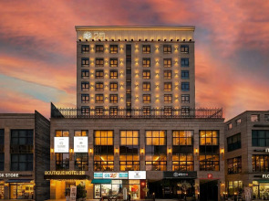 February Hotel The Signature Dongseongro