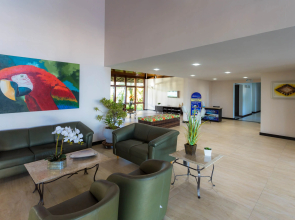 Sunshine Praia Hotel