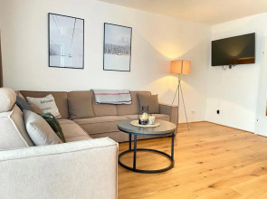 die Tauplitz Lodges - Alm Lodge A8 by AA Holiday Homes