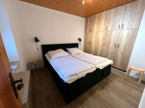 Detached Holiday Home in Sauerland near Winterberg with Terrace & Garden