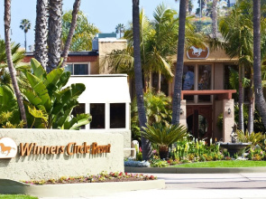 Winners Circle Resort