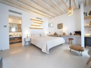 THA-LIA Myconian Suites and Studios