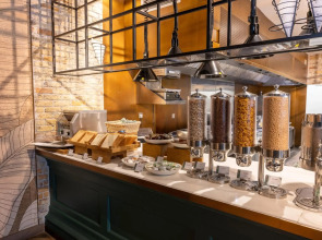 Premier Inn Dubai Barsha Heights