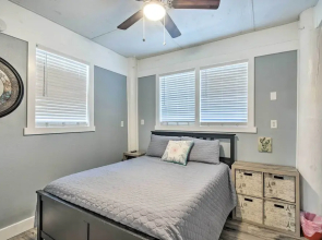 Pensacola Home ~ 3 Mi to Perdido Key Beach!