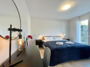 Modern House Apartments