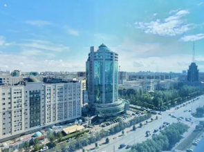 Новая,просторная 2х комн. квартира возле Байтерек