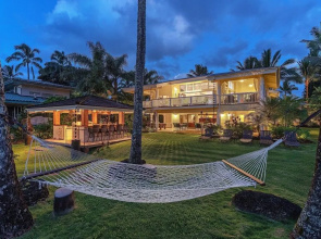Hanalei Dream 5 Bedroom Home by RedAwning