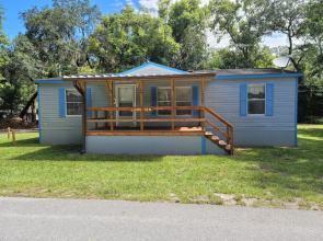 Camp Mack Lodge, Marina & RV Resort