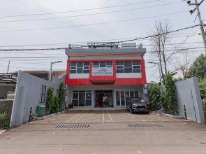 RedDoorz Syariah near DPRD Kabupaten Subang