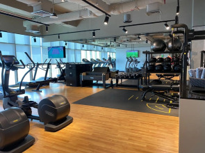 DoubleTree by Hilton Dubai M Square Hotel & Residences