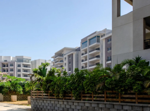 Vesta - Luxury Apt - 3br - Cfc IV
