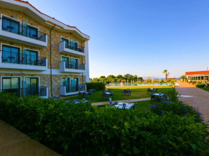Acroter Hotel Spa