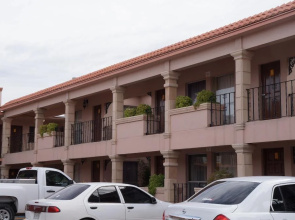 El Dorado Inn