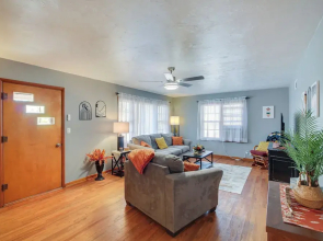 Missouri Escape w/ Furnished Patio, Near Downtown!