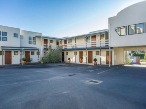 Wrights By The Sea Motel