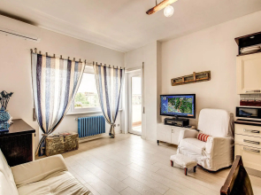 Seaside Rome APT