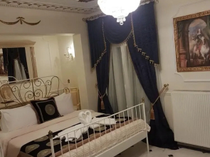 Royal Luxury Suite by Travel Pro Services
