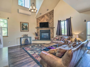 Serene Cabin: Coconino Nat'l Forest View!