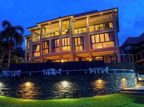 Royal Mukumbura Boutique Hotel