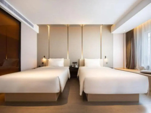 Atour Hotel (Zhongshan North Railway Station, V - Park Plaza)