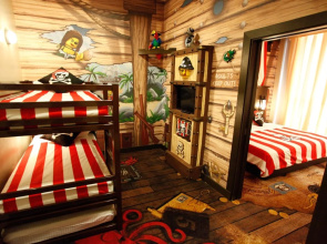 Comfy Home at 1-Medini Legoland