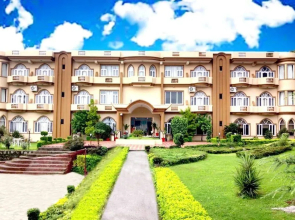 Imperial Clarks Inn Dharmashala