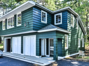 Indian Point Manor - Hiller Vacation S 9 Bedroom Estate