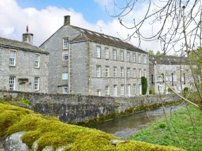 14 Riverside Walk