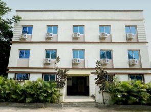 Hotel Karan International by OYO Rooms