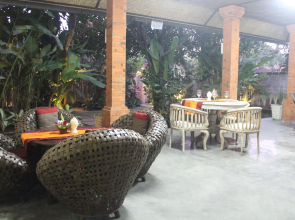 Alam Pracetha Bali