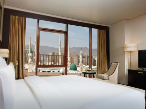 Pullman Zamzam Madina