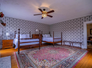 The Manor 1885 Altamont