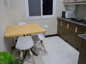 1 Bedroom Apartment, Netflix, Sea View