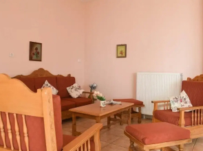 Spacious Villa With Amazing Sea & Mountain View