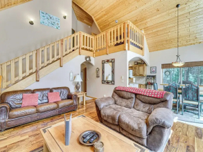 Angel Fire Cabin Rental w/ Hot Tub & Gas Grill!