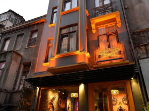 Pera Luna Residence - Special Class