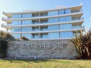 Ocean Front Deluxe Apartment