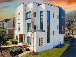 Doralee by Avantstay Rooftopterrace 8 Mins to Broadway Dolly Parton Theme