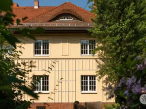 Villa Dohna Apartments
