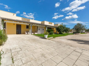1738 Tenuta Degli Ulivi