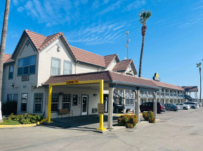 Days Inn by Wyndham Westley