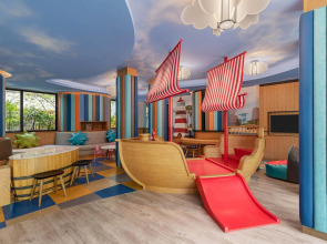 Four Points by Sheraton Phuket Patong Beach Resort