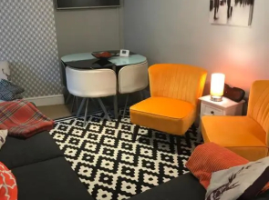 Central city 1 bed apartment