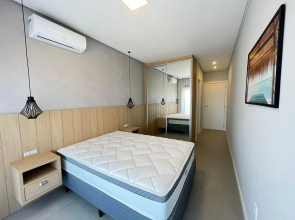 223J - Lindo Apartamento a 50m da praia do Canto Grande