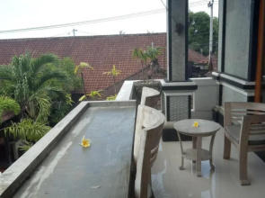 Candra Surf Homestay