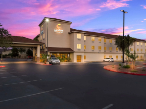 Comfort Inn & Suites Las Vegas - Nellis