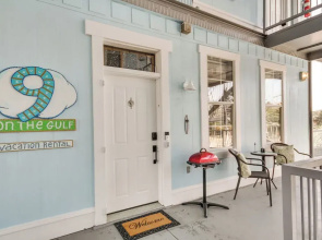 'cloud 9 on the Gulf', 1 Mi to Beach: Pet Friendly
